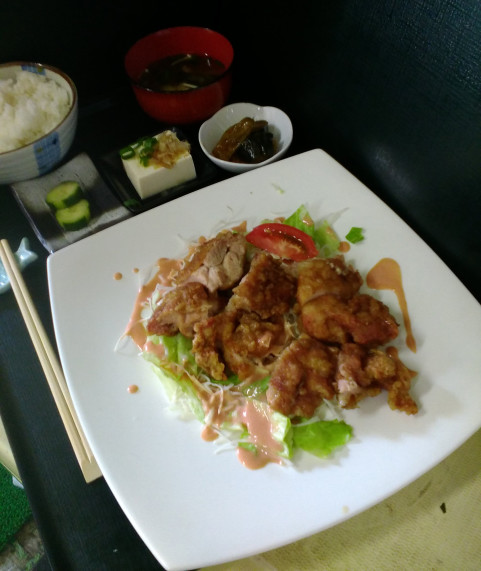 鶏の唐揚げ定食