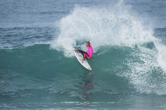 Carissa Moore (HAW), reigning two-time ASP Women's World Champion, into the Quarterfinals of the Roxy Pro France.
Image: ASP / Poullenot