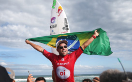 アドリアーノ・デ・スーザPhoto by WSL / Smorigo