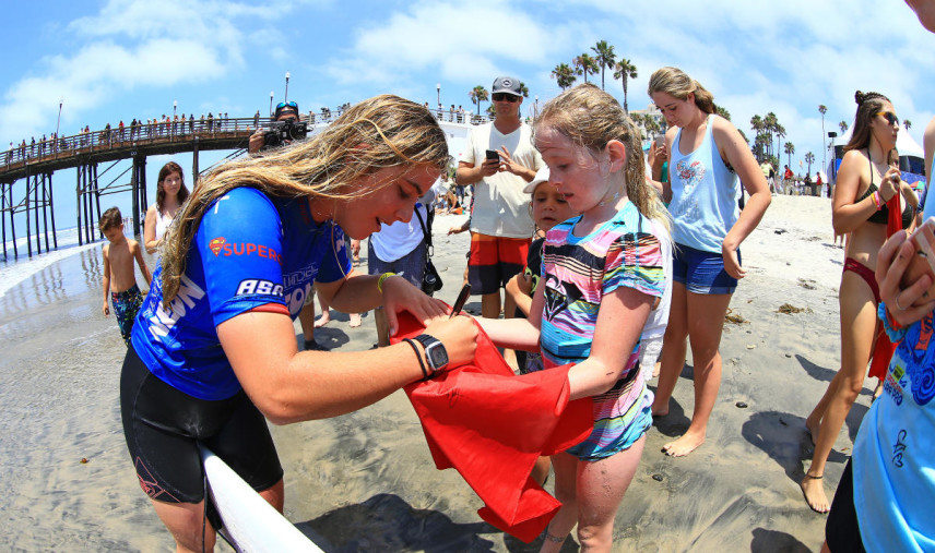 キャロライン・マークスは若い世代の筆頭としてスポットライトを浴びている。WSL / KURT STEINMETZ