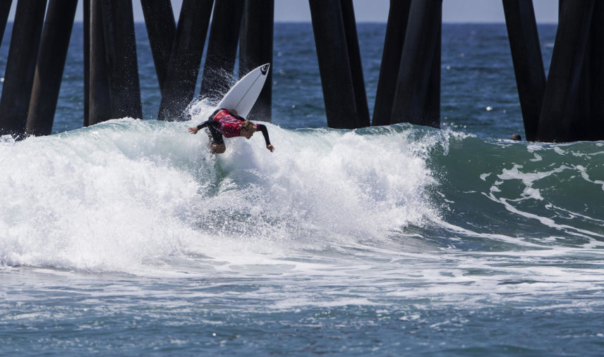 コディ・ヤングの危険なバックハンドは、エクセレントスコアとなり、優勝へと導いた。WSL / SEAN ROWLAND