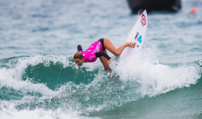 ニッキ・ヴェン・ダイクはファイナルデイでオンファイアー/WSL / MATT DUNBAR