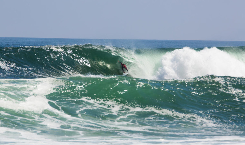 Men's2位のアロンゾ・コレア/WSL / NICOLAS DIAZ