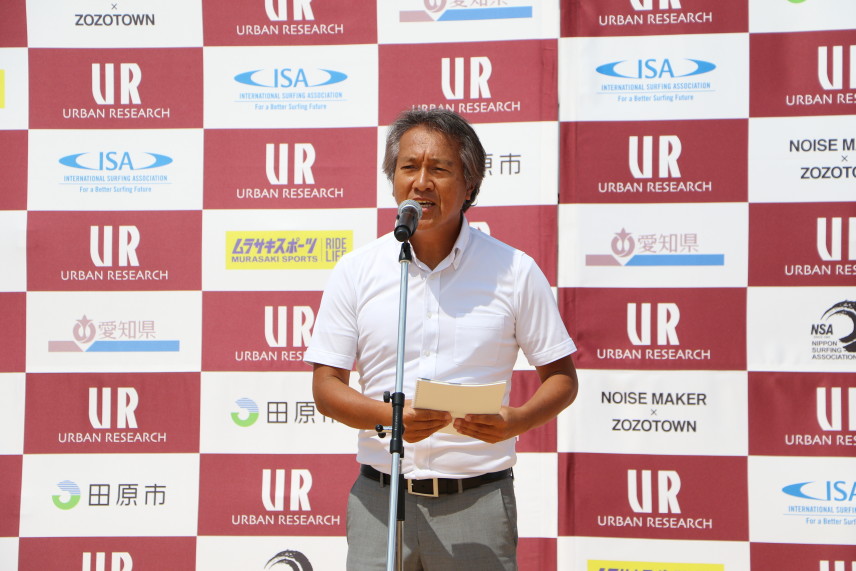 日本サーフィン連盟吉永 修氏より日本代表選手の発表があった