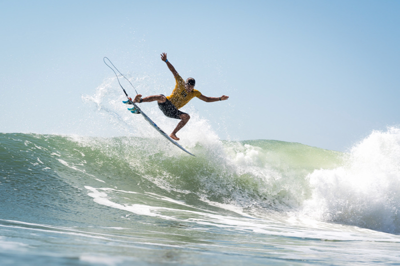 JPN_Kanoa_Igarashi_Sean_Evans-2-1