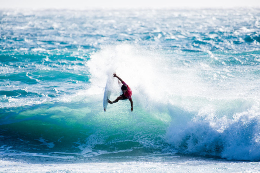 ラウンド3での西優司プロ/WSL / JACK BARRIPP