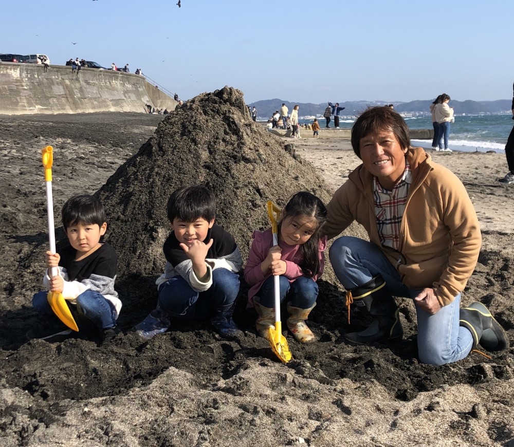 孫とお山作り