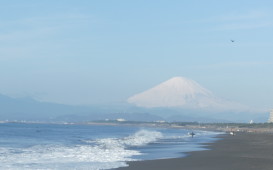 富士山真っ白