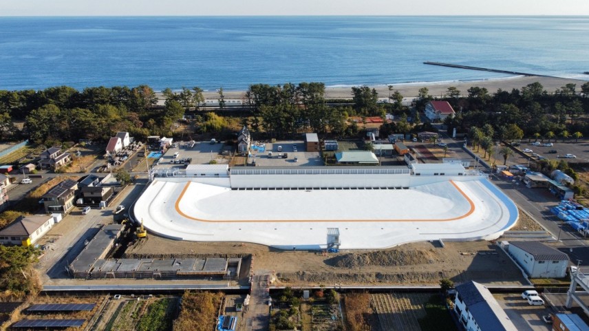 最終工事中のPerfectSwell®静波の航空写真。写真:サーフスタジアムジャパン。
