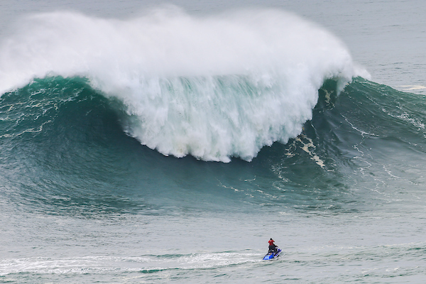 TUDOR Nazaré Tow Surfing Challenge presented by Jogos Santa Casa