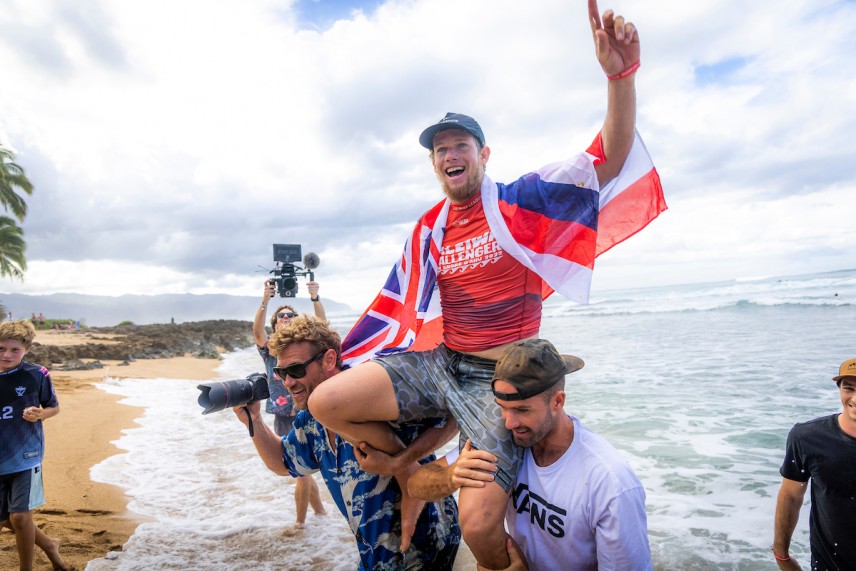 Haleiwa Challenger at Home in The Hawaiian Islands