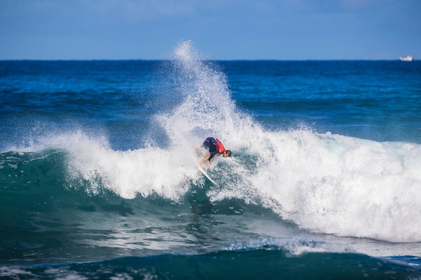 Haleiwa Challenger at Home in The Hawaiian Islands