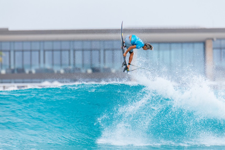 Surf Abu Dhabi Pro