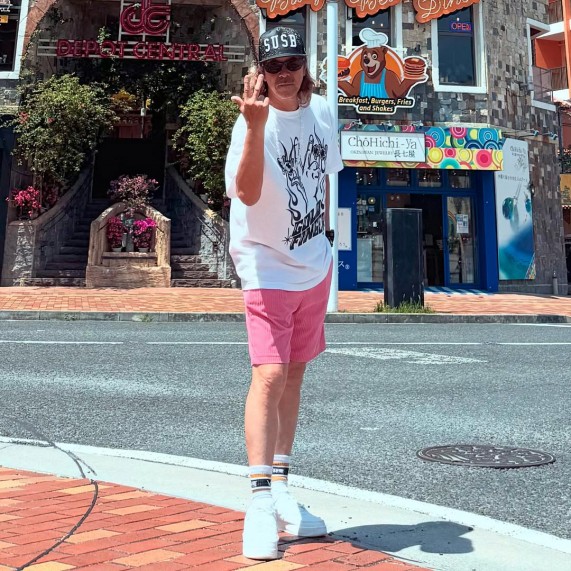 まもなくです 6月1日 発売 BAYFM Ocean Tribe 21周年記念 限定Tシャツ BAYFMのホームページ セブンエイトストアから販売 数量限定だから 絶対 ️発売日にゲットしちゃってね 電波 友達 よろしくね @bayfm_official @buddiesjapan (2)