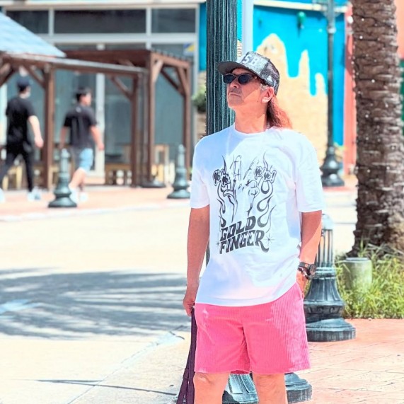 まもなくです 6月1日 発売 BAYFM Ocean Tribe 21周年記念 限定Tシャツ BAYFMのホームページ セブンエイトストアから販売 数量限定だから 絶対 ️発売日にゲットしちゃってね 電波 友達 よろしくね @bayfm_official @buddiesjapan (1)