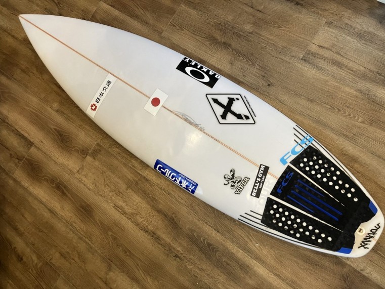 amuro-tsuzuki_deck-rotated