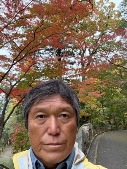 一気に紅葉が進んだ成田山新勝寺