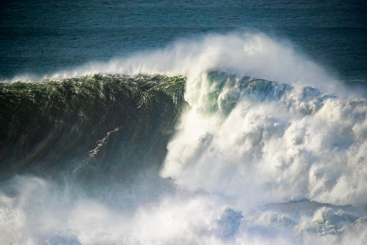 TUDOR NAZARÉ Big Wave Challenge (Dec)