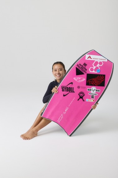 aflo_251216_00426 1_w1