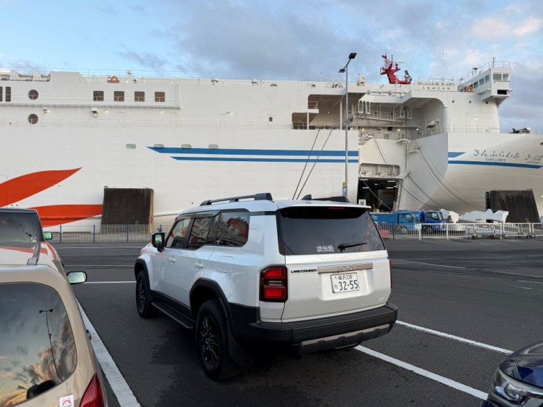 雪山に備えて4WD車にしましたが、人生最後の頼れる相棒になってくれそうです。