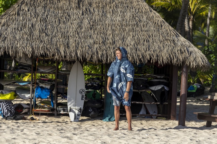 TAVARUA_PRODUCT_STILLS_WINER53620