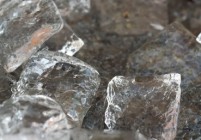 ice-cubes-1194502_1920-856x257